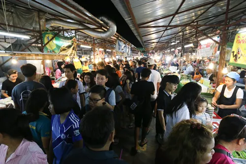Live and Love the Hustle and Bustle of Naka Weekend Market in Phuket